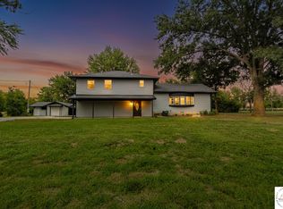 354 NW 637p Rd, Clinton, MO 64735