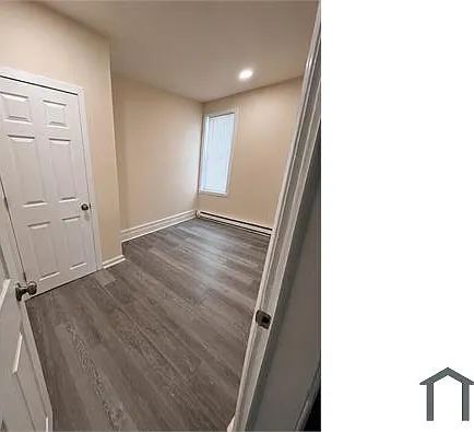 627 E Clementine St — Photo 4