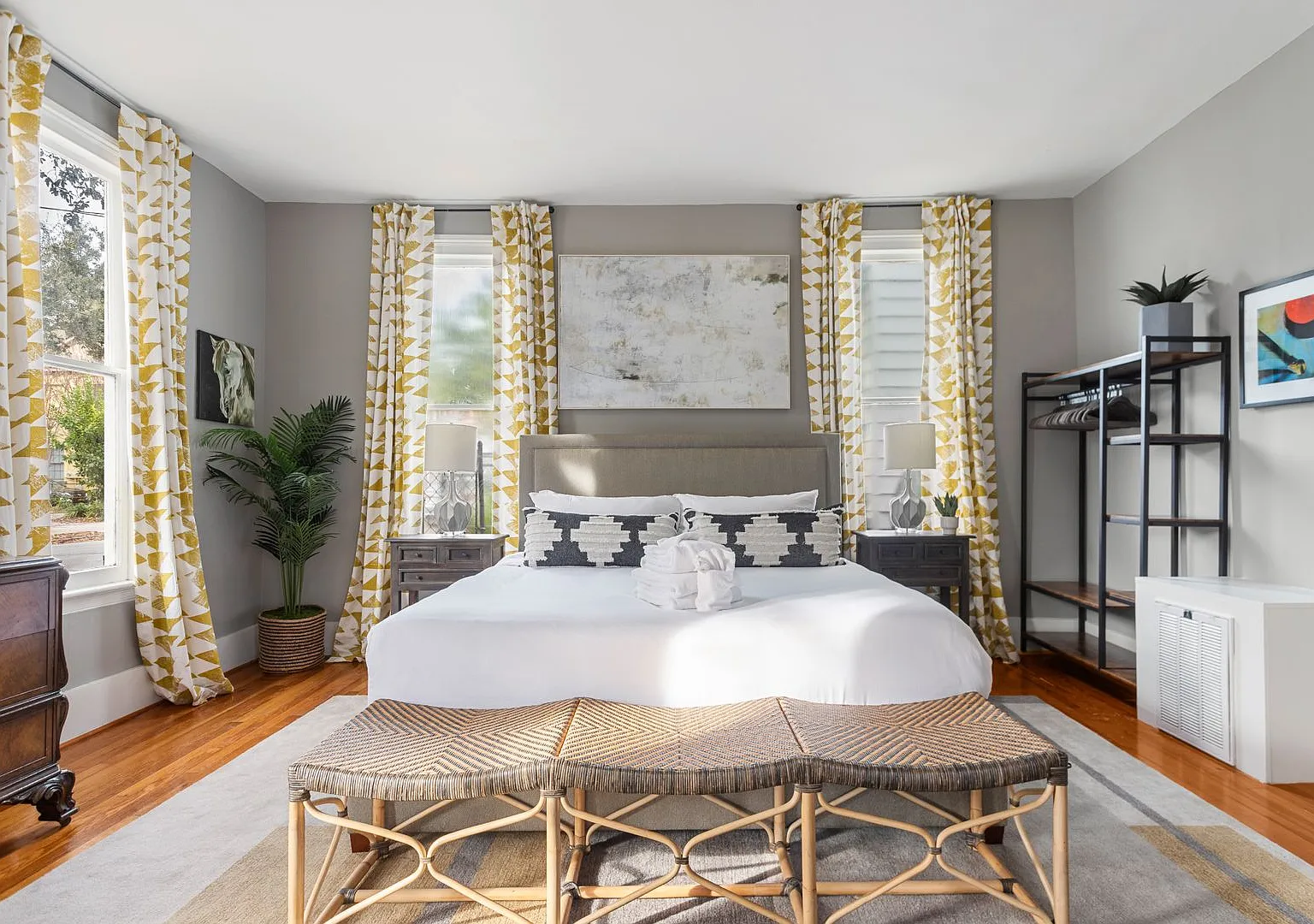 The Jade Suite- 234 Ashley Avenue, Unit A — Photo 2