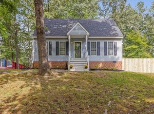 4712 Black Oak Rd, North Chesterfield, VA 23237