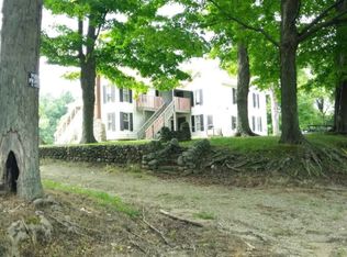 15810 W Clear Lake Rd APT 8, Buchanan, MI 49107