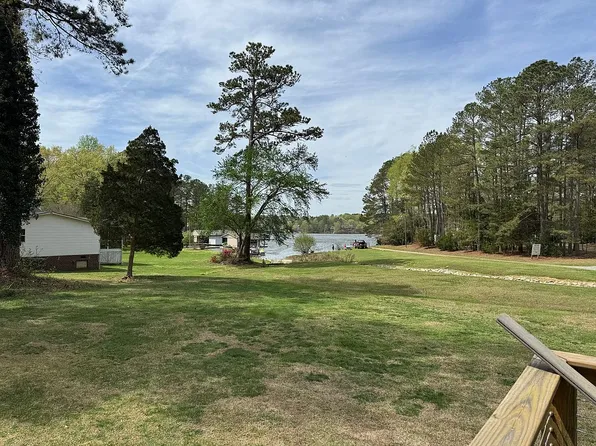 153 W Lizard Bay Dr, Henrico, NC 27842