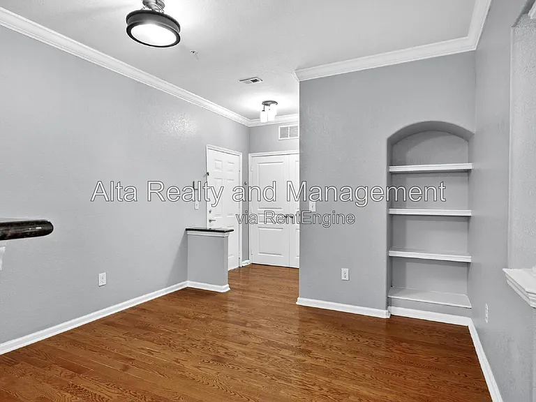 8290 Gate Pkwy #601 — Photo 6