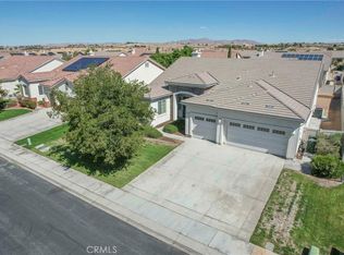 10325 Silverberry St, Apple Valley, CA 92308