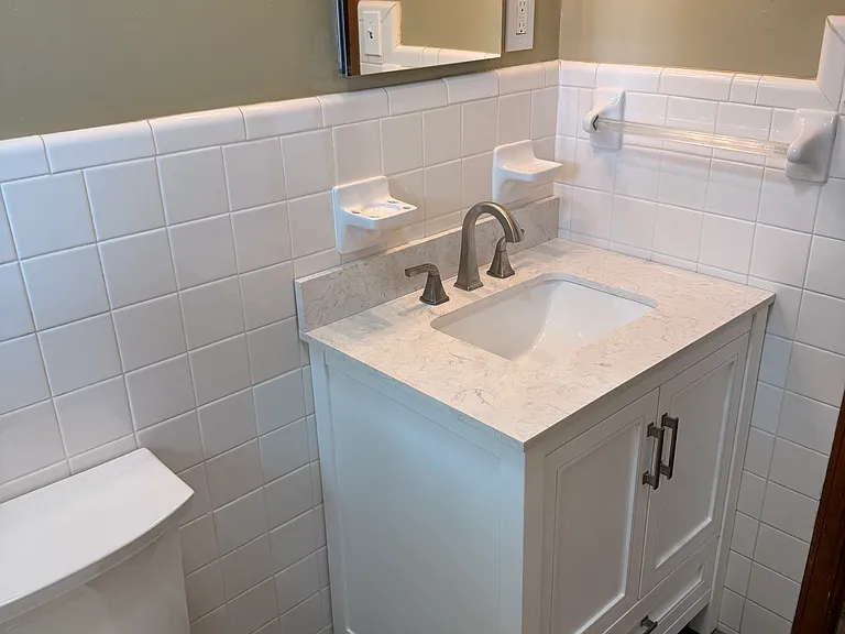 48 Larry St SW #A — Photo 6