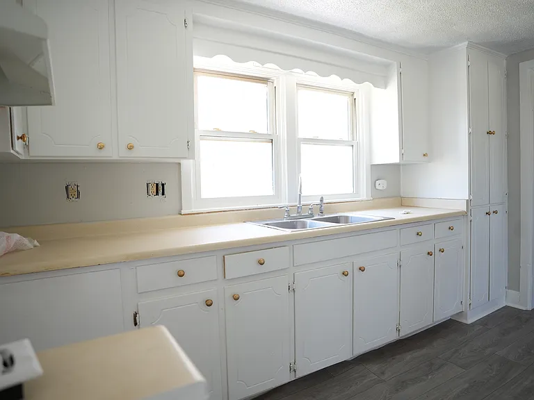424 Captain Guy Rd — Photo 14
