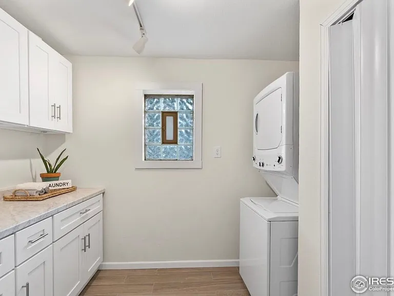 2313 Karakul Ct — Photo 16