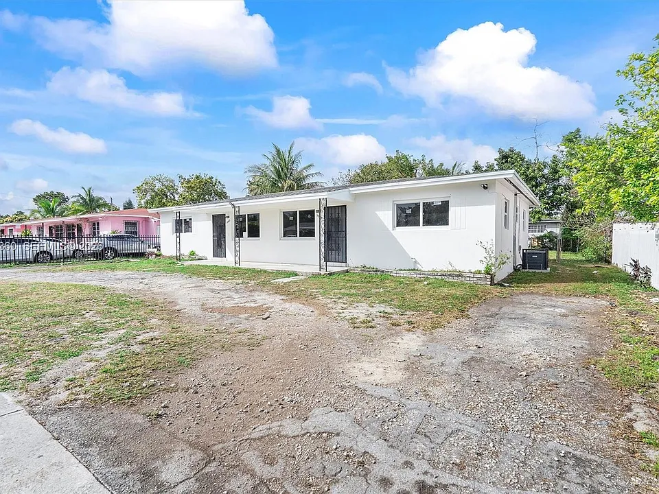 1061 NW 108th Ter #1063