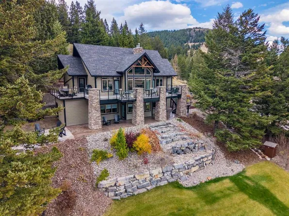 5302 S 19th Ave #3, Crowsnest Pass, AB T0K 0M0