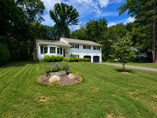 122 Berrian Road, Stamford, CT 06905