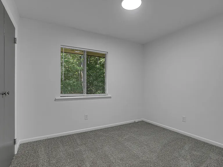 Room 1 Room 1