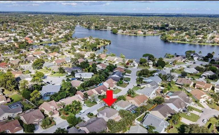 12980 Blue Lake Dr — Photo 31
