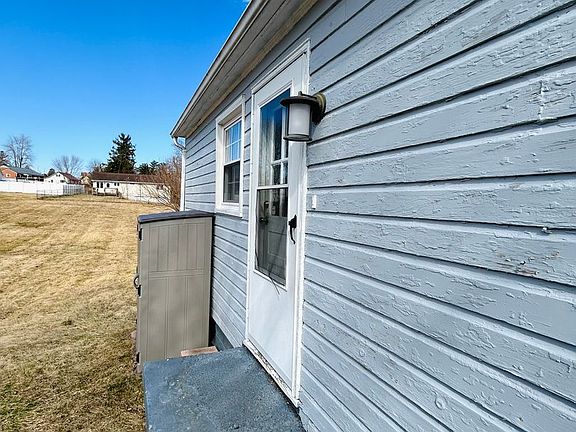 3rd image of 10 Alleghany St