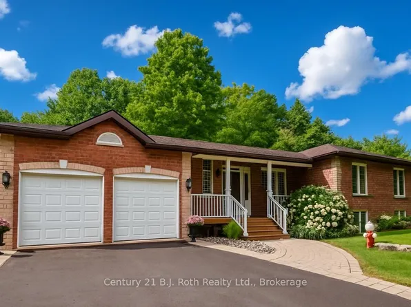 1 Blackcomb Dr, Oro Medonte, ON L0K 1E0