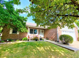 1517 McCoy Dr, Edwardsville, IL 62025