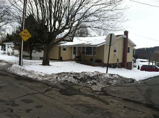 1st image of 111 Adams Ave