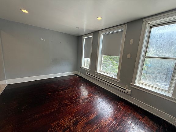 2nd image of 766 Nostrand Ave APT 2