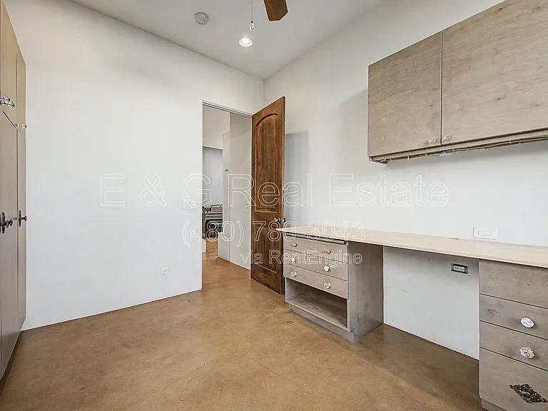 304 S Wilson St — Photo 18