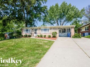 2625 Belair Ter, Florissant, MO 63033