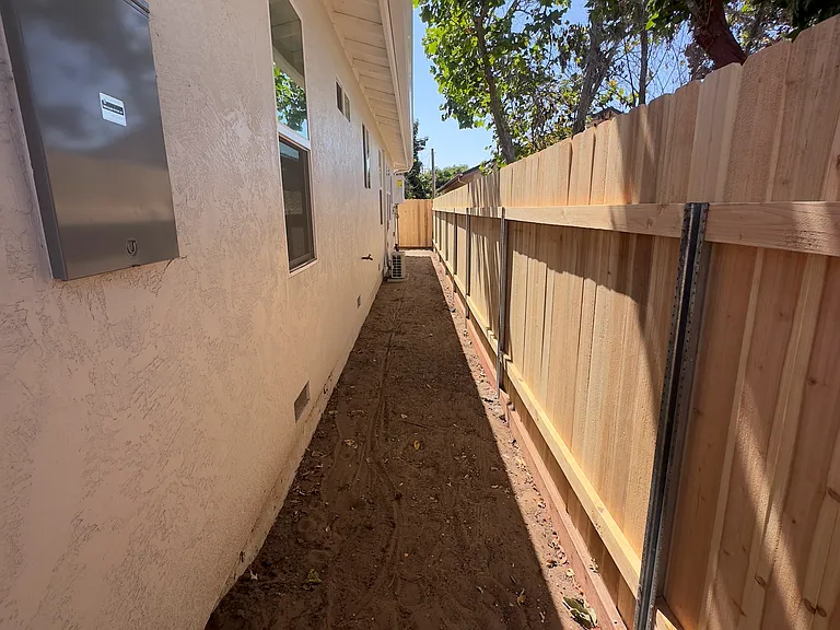 724 Dodson Way #B — Photo 15