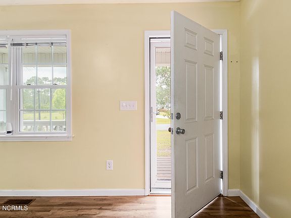 4th image of 4471 Pinewood Village Drive SE