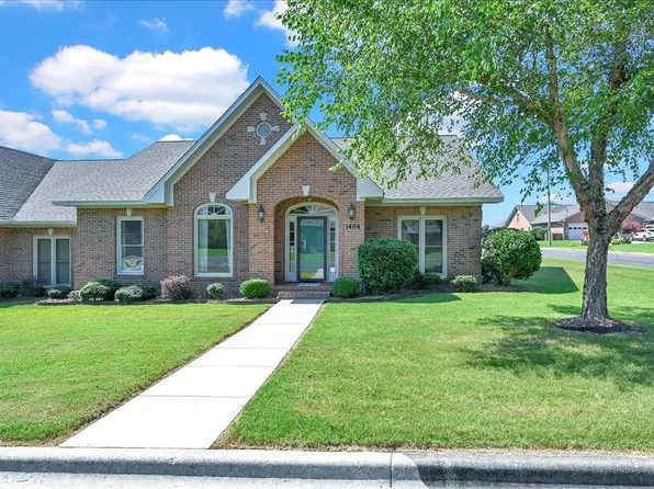 1404 Harbison St NE, Cullman, AL 35055