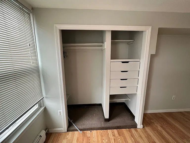 139 Chelsea St #2B — Photo 17