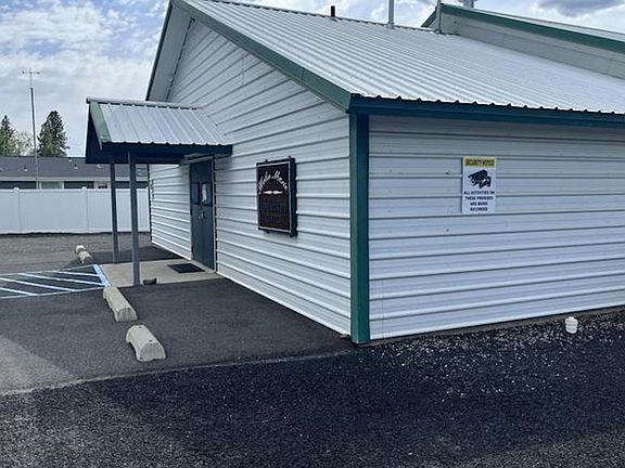 4th image of 3410 Sandy Dr