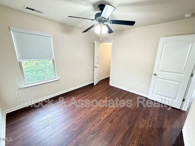 1017 Magnolia Blossom Ln — Photo 31