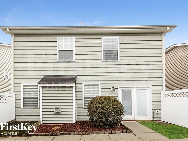 13540 Aldenbrook Dr — Photo 14
