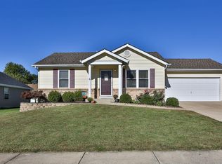 201 Christina Marie Dr, O'Fallon, MO