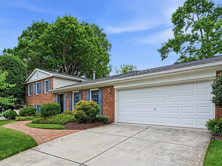 1432 Filene Ct — Photo 34