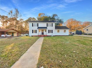 104 Stillwater Rd, Stockbridge, GA 30281