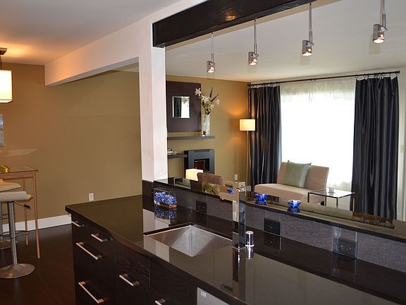 5th image of 5722 122nd Pl SE APT 242