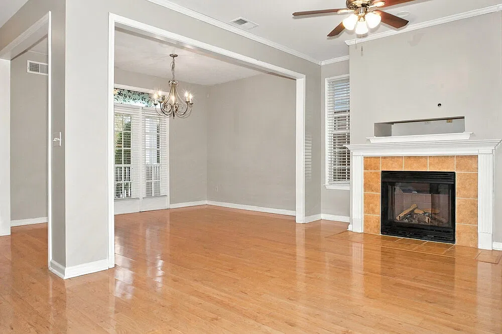 3 bed, 2.5 bath, 1829 sqft, $1,790 — Photo 4