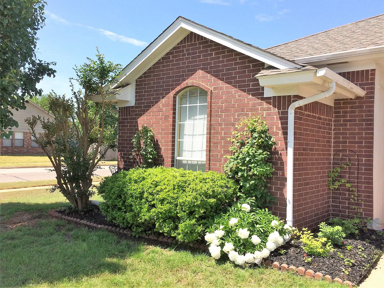 3 bed, 1513 sqft, $1,750 — Photo 3