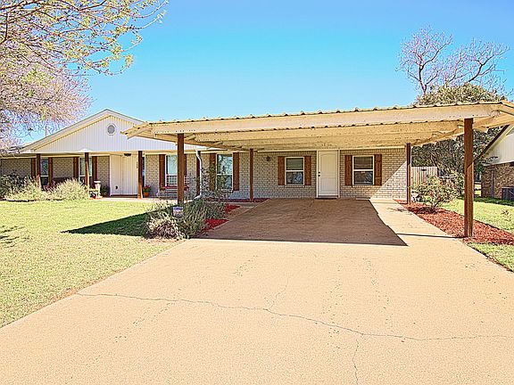 3rd image of 129 Moses Manor Dr