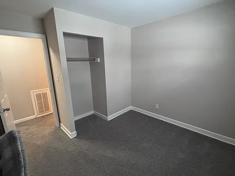 4003 Carlton Ave — Photo 16