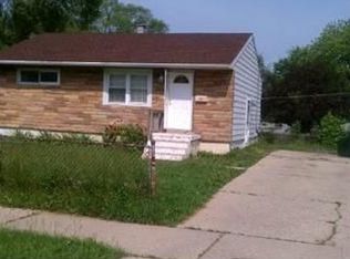 1863 N McAree Rd, Waukegan, IL 60087