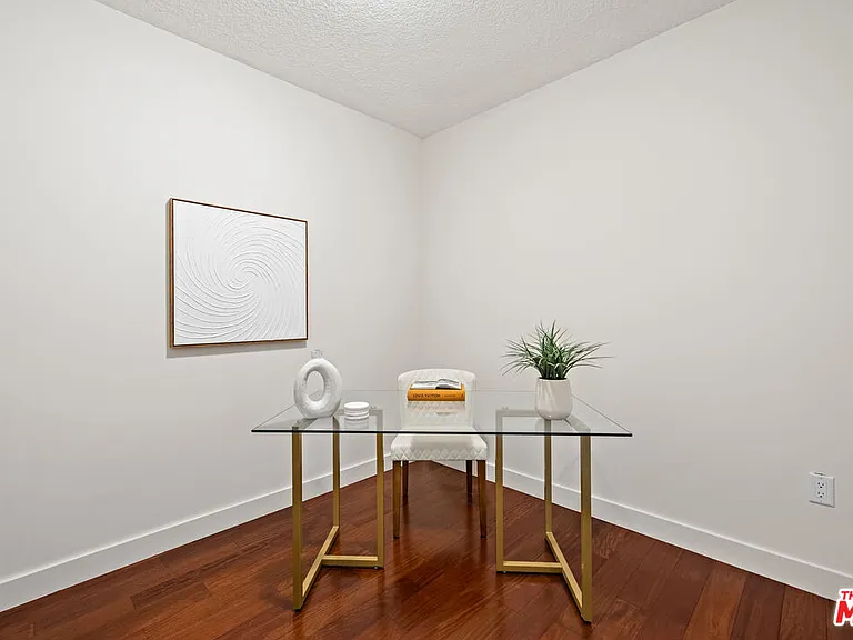 3141 Michelson Dr #1506 — Photo 32