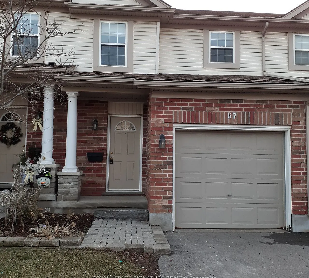 3 bed, $2,998 — Photo 2