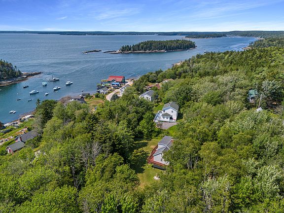 2nd image of 8 Harbor View