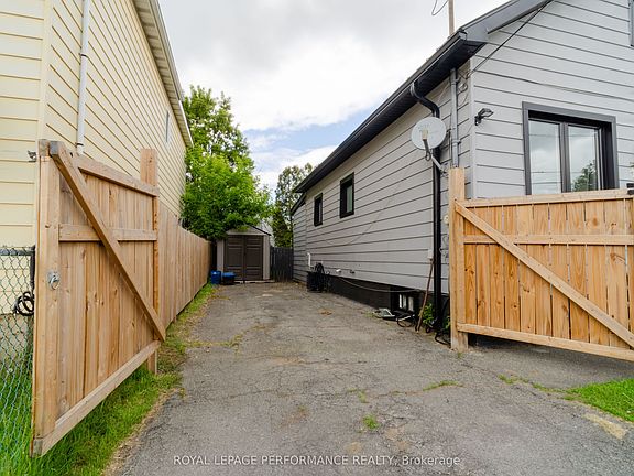 4th image of 141 Chevrier Ave