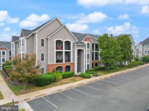 46608 Drysdale Ter Unit 101, Sterling, VA 20165
