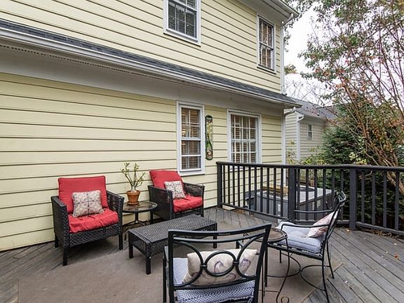 5th image of 4626 Meadowridge Dr