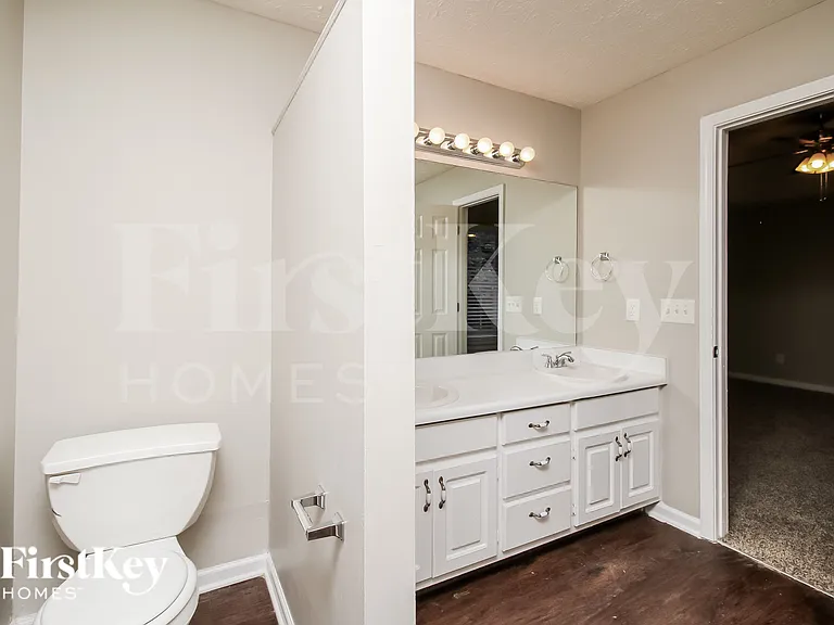 655 Pebble Blvd — Photo 14
