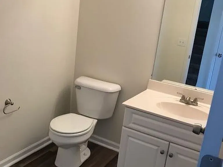 1432 Hilltop Dr — Photo 7