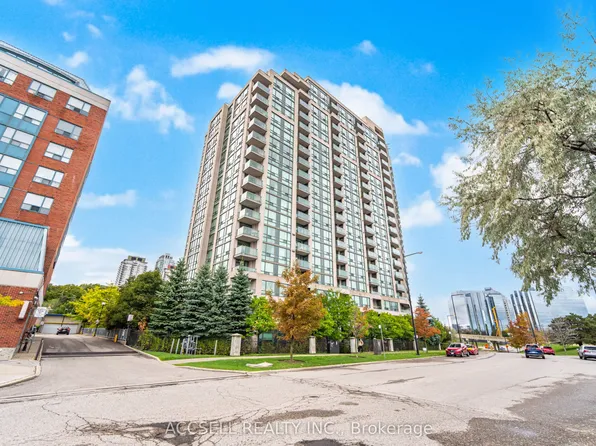 68 Grangeway Ave #1015, Toronto, ON M1H 0A1