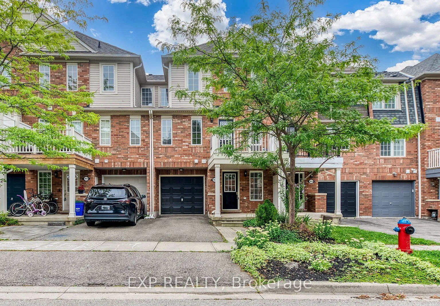 3 bed, $2,950 — Photo 2