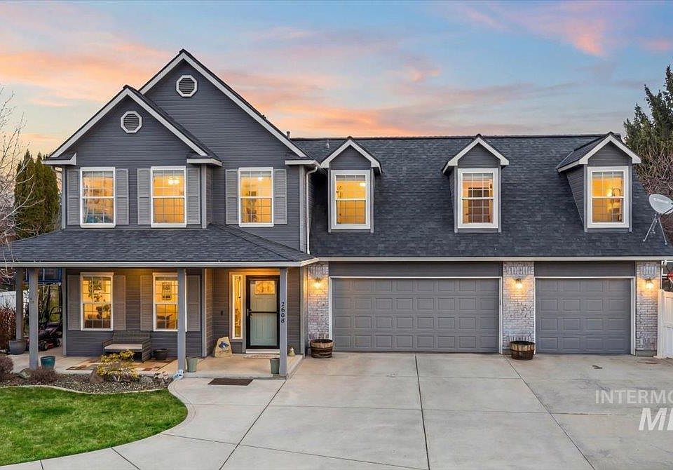 1st image of 2608 S Hood Ranch Pl